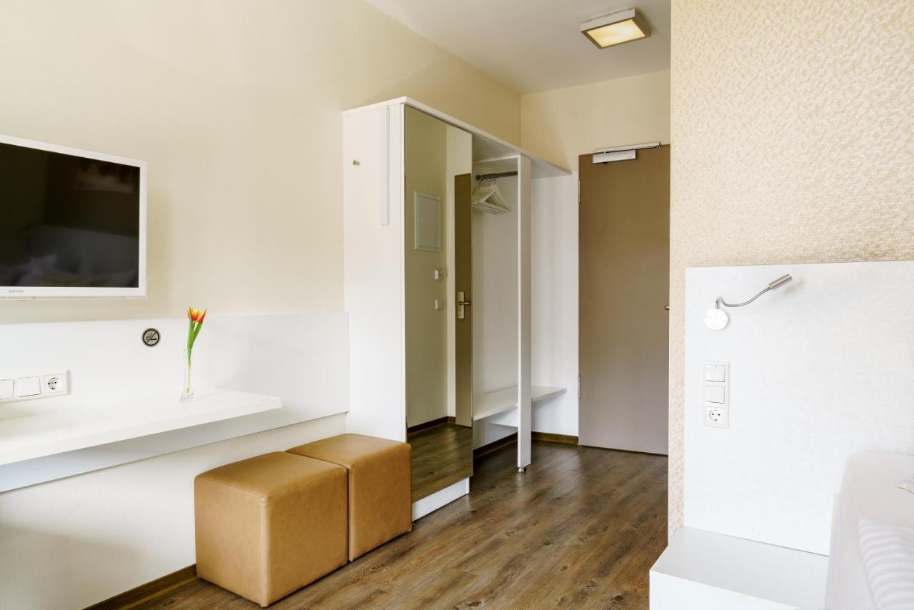 Radlon Fahrrad-Komfort-Hotel Waren  Ngoại thất bức ảnh