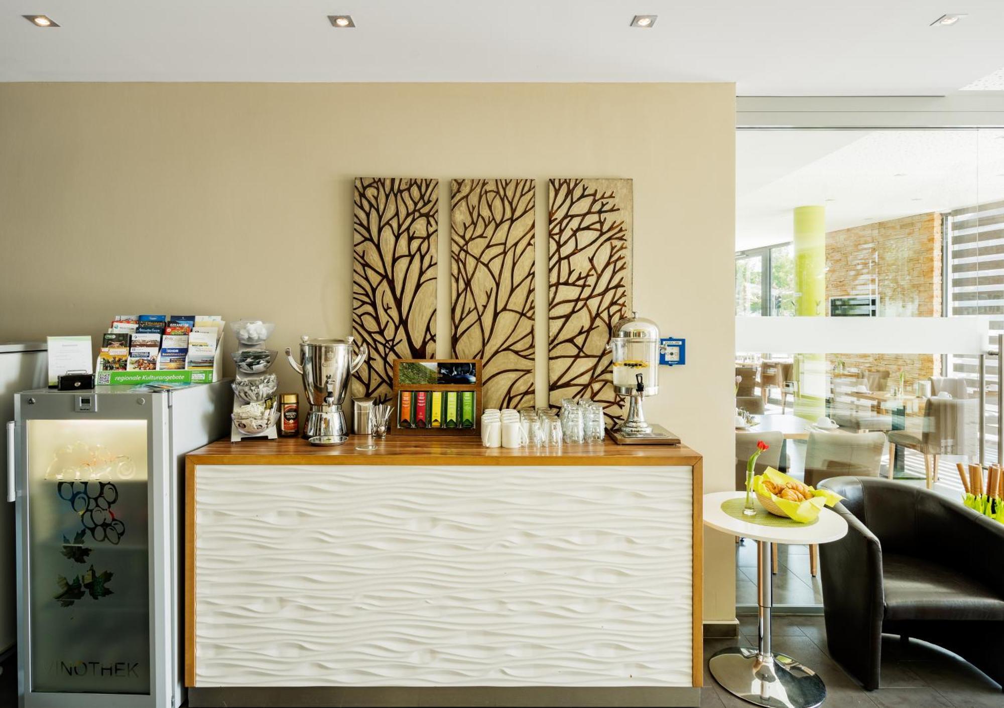 Radlon Fahrrad-Komfort-Hotel Waren  Ngoại thất bức ảnh