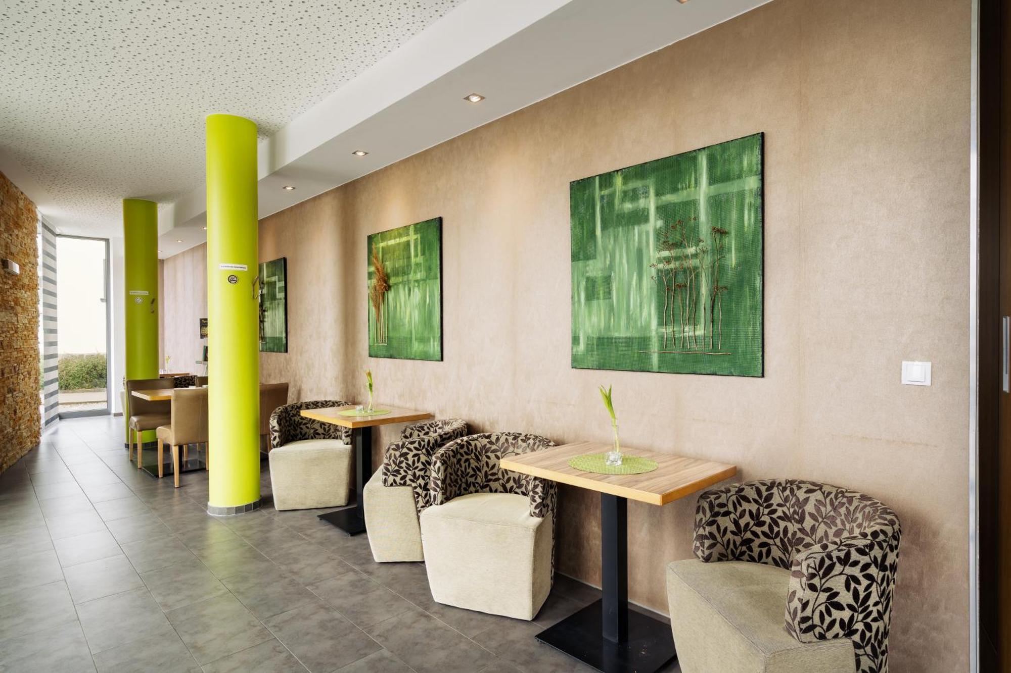 Radlon Fahrrad-Komfort-Hotel Waren  Ngoại thất bức ảnh