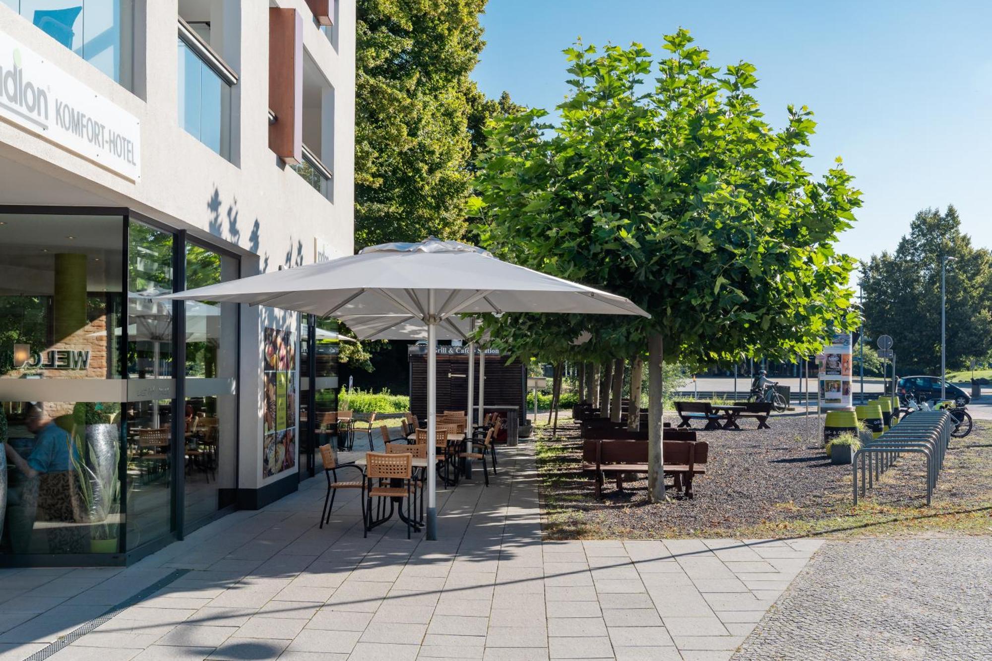 Radlon Fahrrad-Komfort-Hotel Waren  Ngoại thất bức ảnh